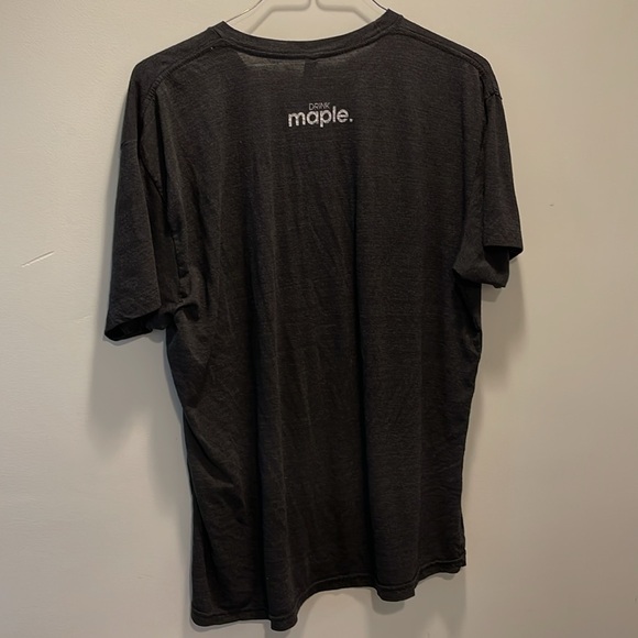 Two t shirts xl and xxl and one Nike sweatpants xl. - Picture 8 of 14